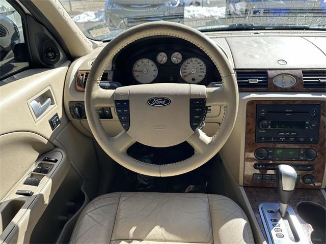 used 2005 Ford Five Hundred car, priced at $2,500