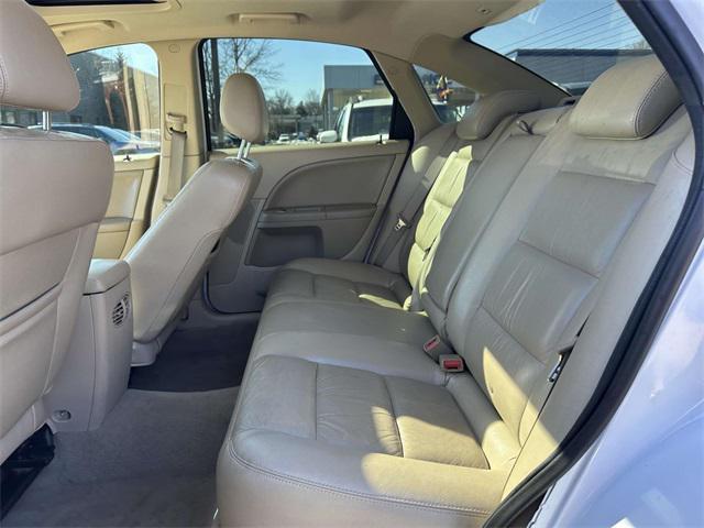 used 2005 Ford Five Hundred car, priced at $2,500