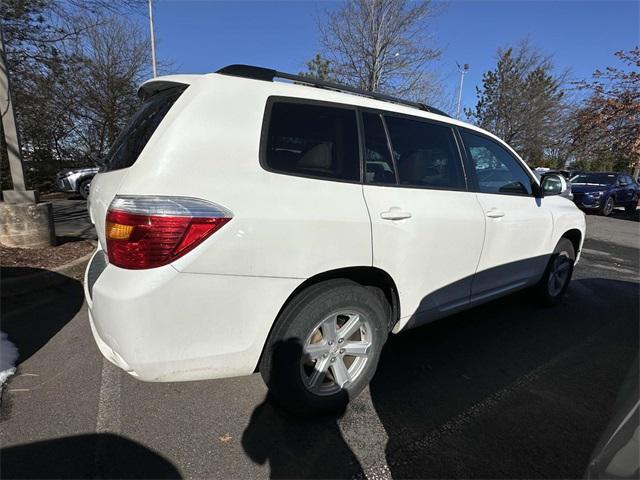 used 2010 Toyota Highlander car, priced at $11,000