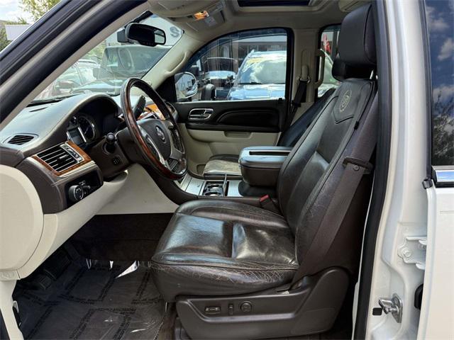 used 2012 Cadillac Escalade ESV car, priced at $15,900