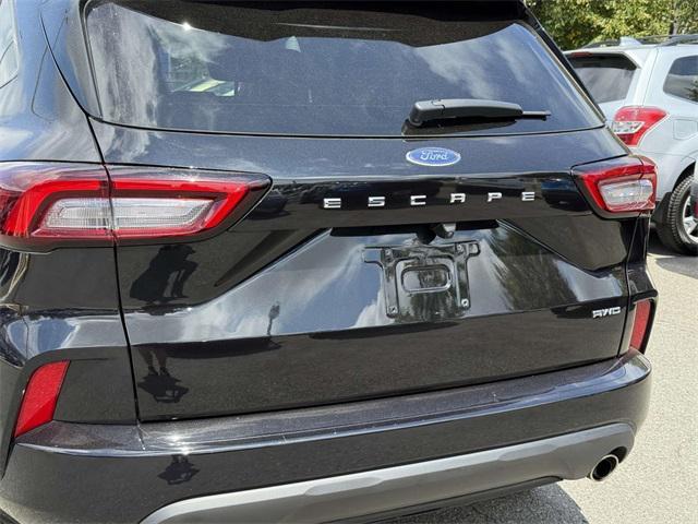 used 2023 Ford Escape car, priced at $22,000