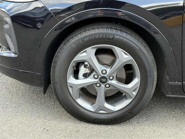 used 2023 Ford Escape car, priced at $22,000