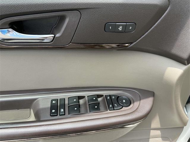 used 2013 GMC Acadia car, priced at $8,500