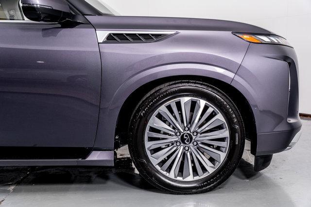 used 2025 INFINITI QX80 car, priced at $79,998