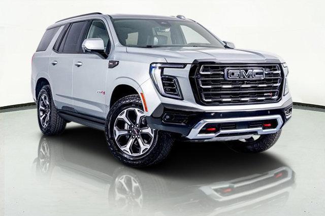 used 2025 GMC Yukon car, priced at $96,998