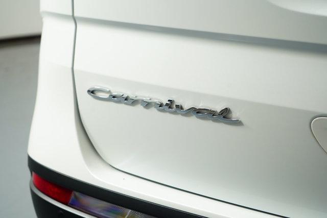 used 2022 Kia Carnival car, priced at $34,998