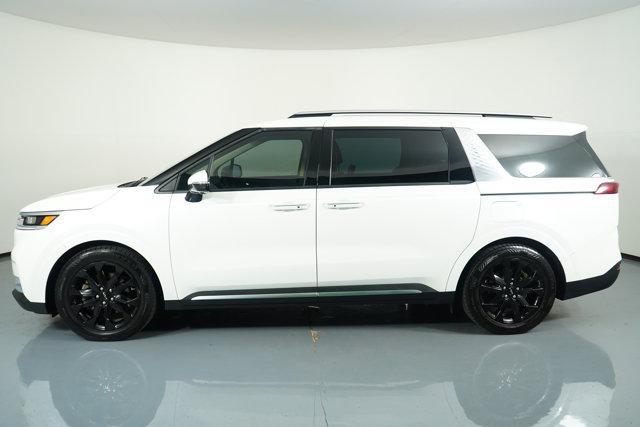 used 2022 Kia Carnival car, priced at $34,998