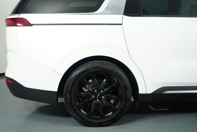 used 2022 Kia Carnival car, priced at $34,998