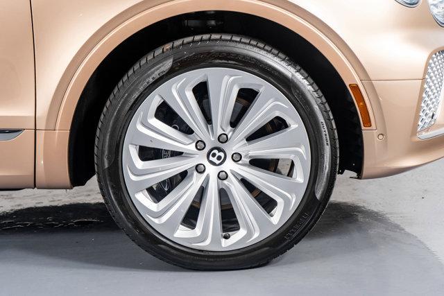 used 2021 Bentley Bentayga car, priced at $114,998