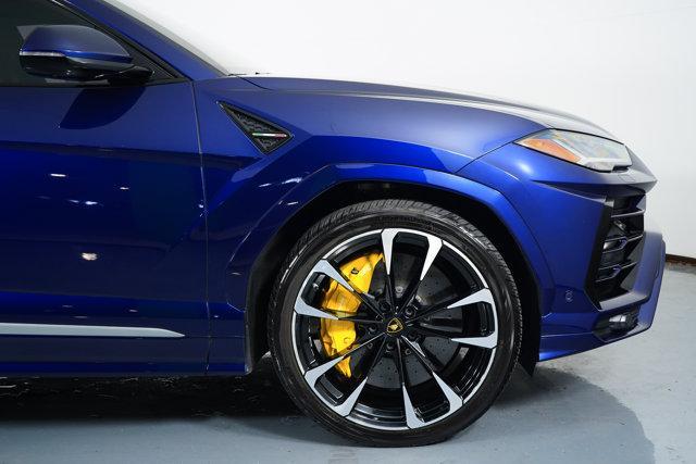 used 2019 Lamborghini Urus car, priced at $181,998
