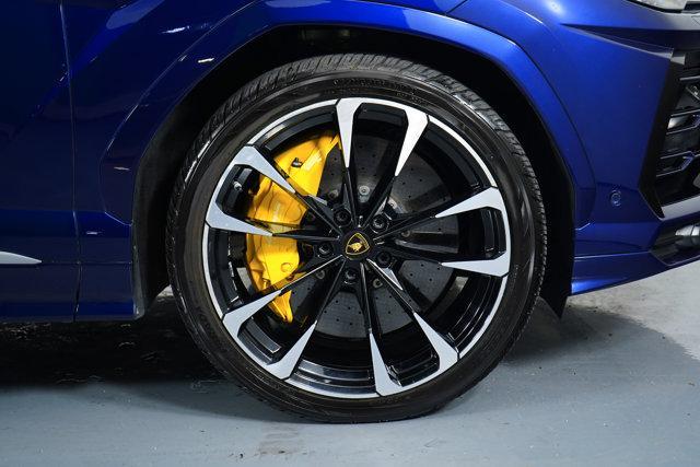 used 2019 Lamborghini Urus car, priced at $181,998