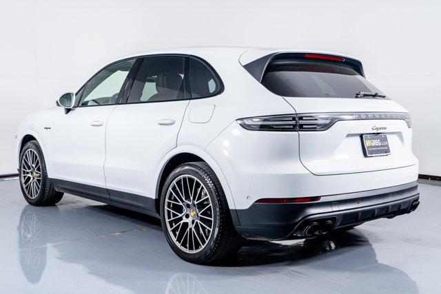 used 2023 Porsche Cayenne E-Hybrid car, priced at $87,998