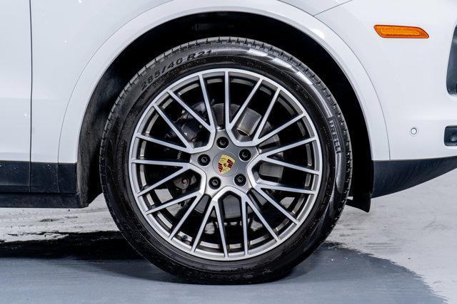 used 2023 Porsche Cayenne E-Hybrid car, priced at $87,998
