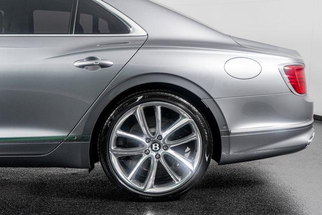 used 2024 Bentley Flying Spur Hybrid car, priced at $198,998