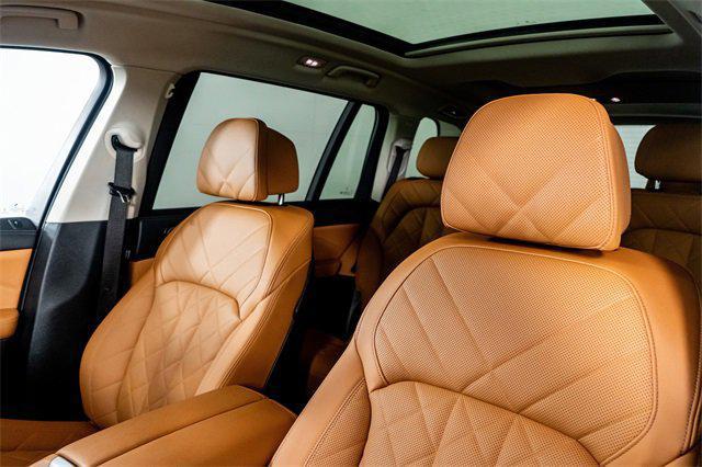 used 2024 BMW X7 car, priced at $79,998