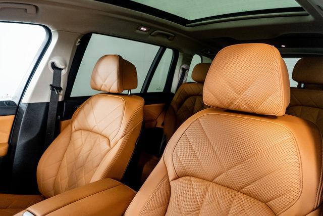 used 2024 BMW X7 car, priced at $79,998