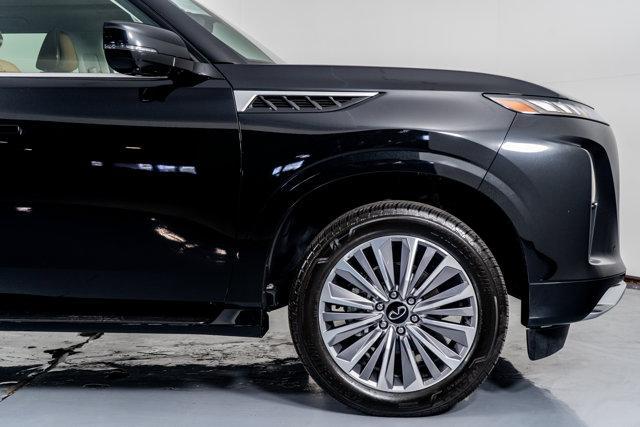 used 2025 INFINITI QX80 car, priced at $89,998