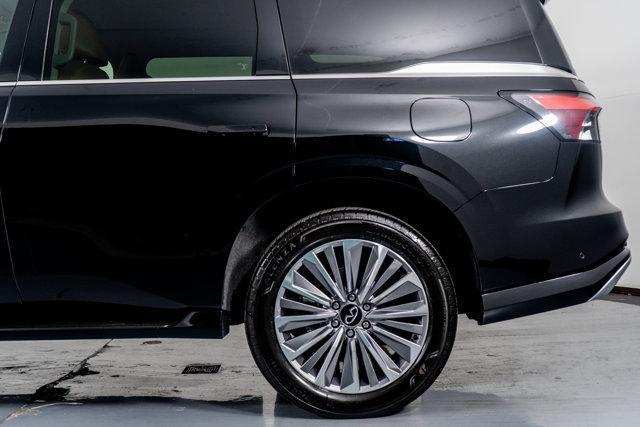 used 2025 INFINITI QX80 car, priced at $89,998