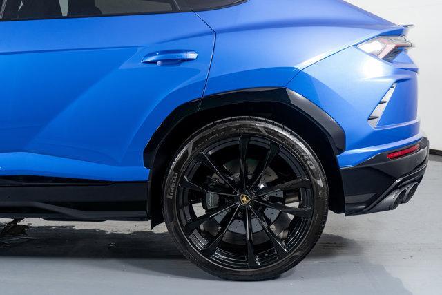 used 2022 Lamborghini Urus car, priced at $234,998