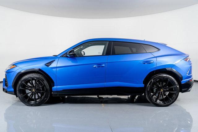 used 2022 Lamborghini Urus car, priced at $234,998