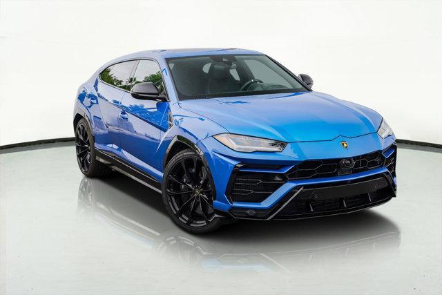 used 2022 Lamborghini Urus car, priced at $229,998