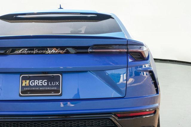used 2022 Lamborghini Urus car, priced at $229,998