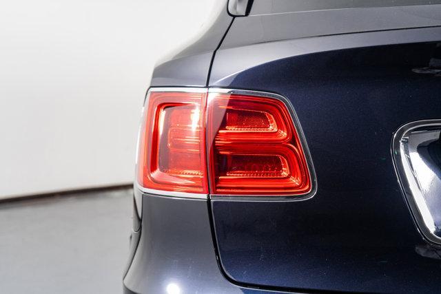 used 2020 Bentley Bentayga Hybrid car, priced at $89,998