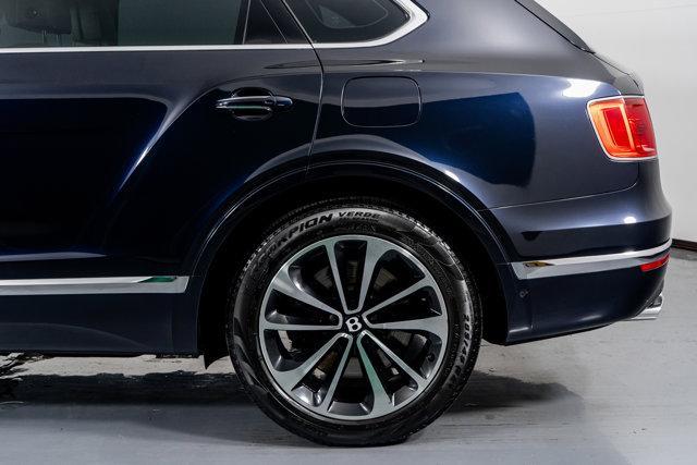 used 2020 Bentley Bentayga Hybrid car, priced at $89,998
