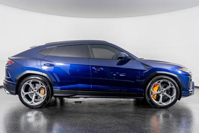 used 2022 Lamborghini Urus car, priced at $228,998