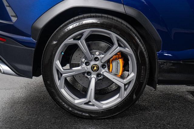 used 2022 Lamborghini Urus car, priced at $228,998