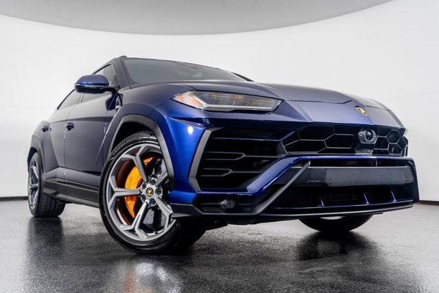 used 2022 Lamborghini Urus car, priced at $228,998