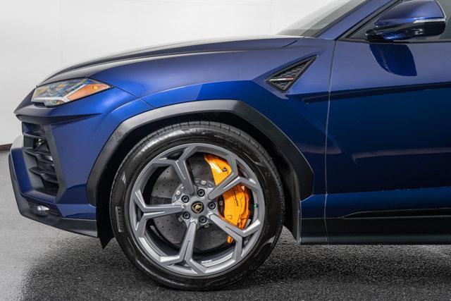 used 2022 Lamborghini Urus car, priced at $228,998