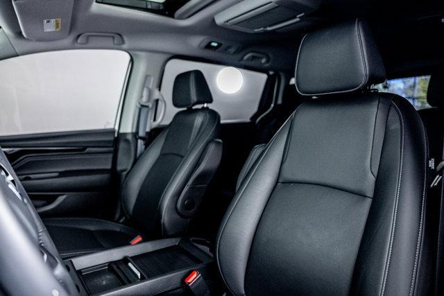 used 2023 Honda Odyssey car, priced at $44,998