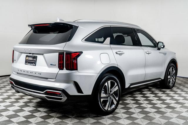 used 2022 Kia Sorento Plug-In Hybrid car, priced at $31,998