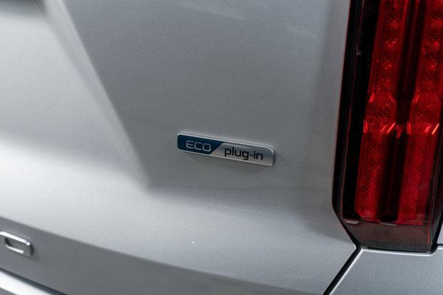 used 2022 Kia Sorento Plug-In Hybrid car, priced at $31,998