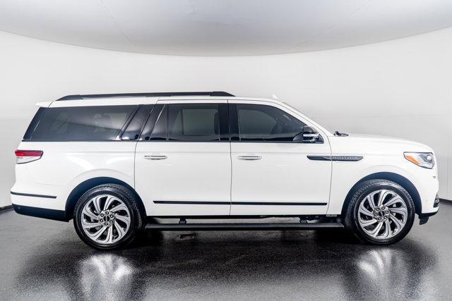 used 2024 Lincoln Navigator car, priced at $77,998