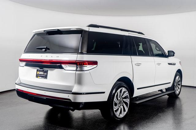 used 2024 Lincoln Navigator car, priced at $77,998