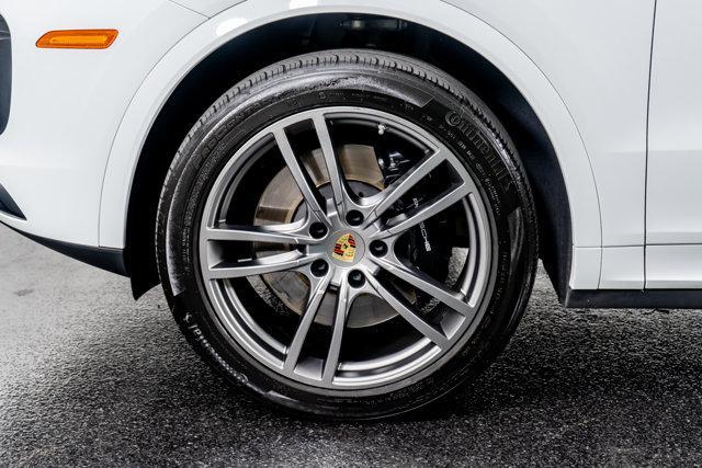 used 2022 Porsche Cayenne car, priced at $76,998