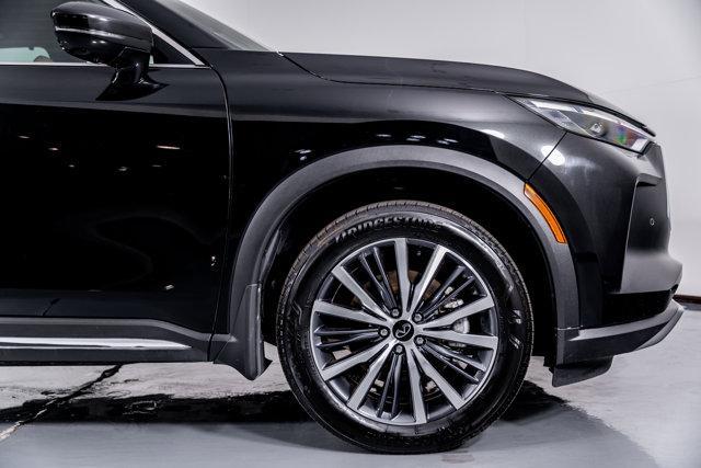 used 2025 INFINITI QX60 car, priced at $59,998