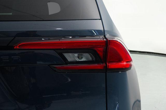 used 2024 Toyota Grand Highlander car, priced at $44,998