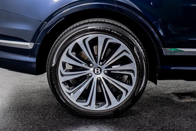 used 2024 Bentley Bentayga car, priced at $224,998