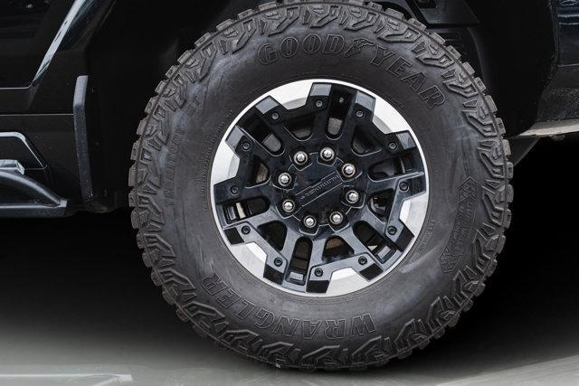used 2025 GMC HUMMER EV Pickup car, priced at $99,998