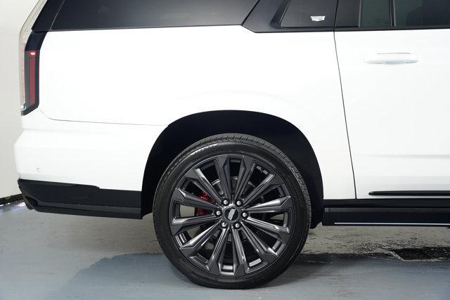 used 2025 Cadillac Escalade ESV car, priced at $198,998