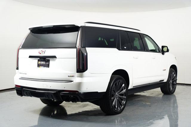 used 2025 Cadillac Escalade ESV car, priced at $198,998