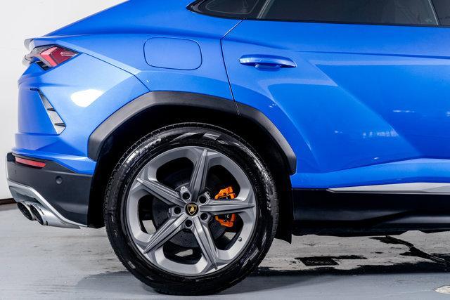 used 2019 Lamborghini Urus car, priced at $198,998
