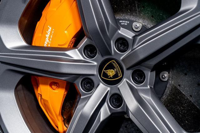 used 2019 Lamborghini Urus car, priced at $198,998