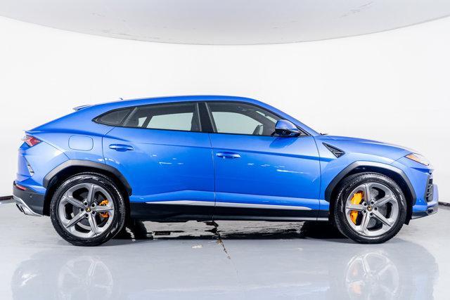 used 2019 Lamborghini Urus car, priced at $198,998