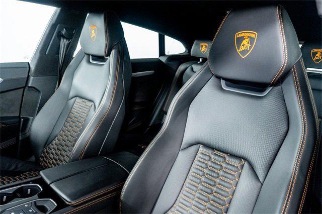 used 2019 Lamborghini Urus car, priced at $187,998