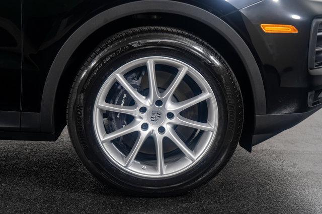 used 2024 Porsche Cayenne car, priced at $86,998