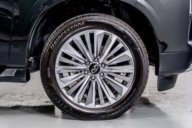 used 2025 INFINITI QX80 car, priced at $79,998